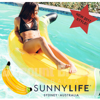 SUNNYLIFE SUPER SIZE GIANT LUXE LIE-ON INFLATABLE BANANA POOL GARDEN