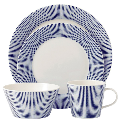 Royal Doulton 16pc Dinner Set of 16 | Pacific Blue Dots