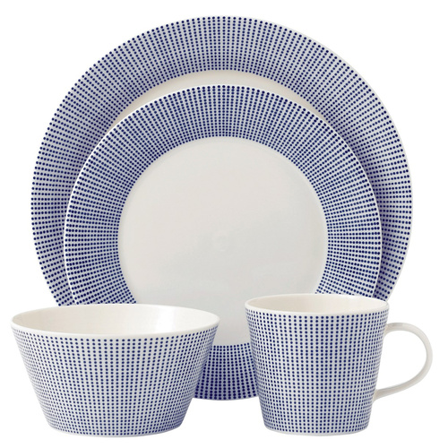 Royal Doulton 16pc Dinner Set of 16 | Pacific Blue Dots